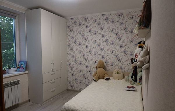 Квартира 3-комн., 60 м²