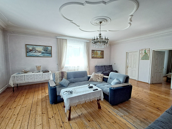 Дом 373.1 м²